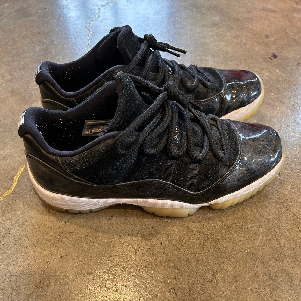 Nike Jordan 11 Retro Low Baron